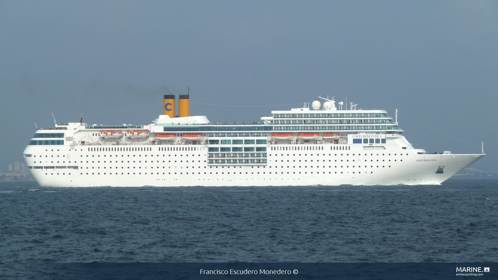 Costa Neoromantica