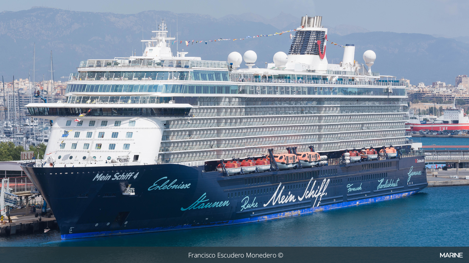 Mein Schiff 4