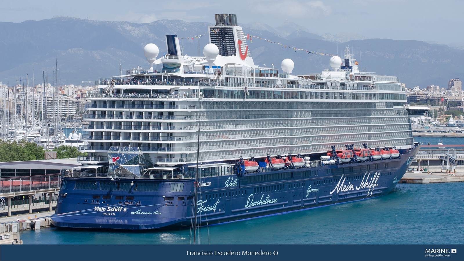 Mein Schiff 6